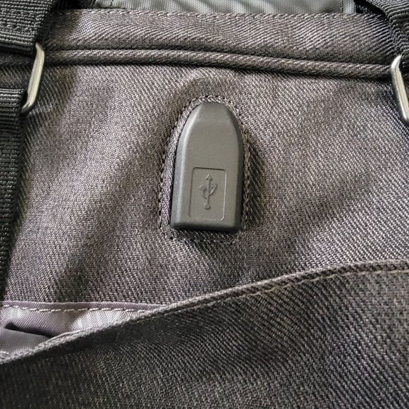 HP Executive Top Load Notebook Laptop Case 15.6" Gray - Picture 4 of 8